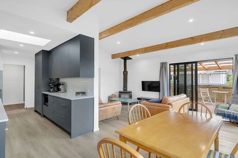 Photo of property in 8 Kentucky Street, Totara Park, Upper Hutt, 5018