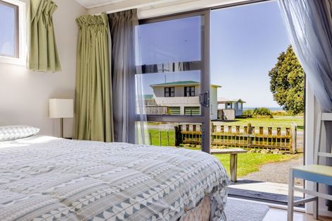 Photo of property in 3 Mchardy Place, Blackhead, Porangahau, 4284