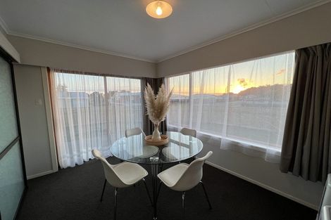 Photo of property in 2 Park Lane, Waitara, 4320