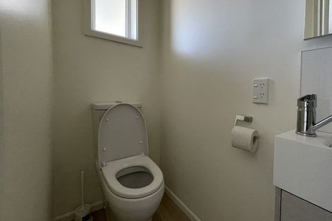 Photo of property in 31 Grahams Road, Ilam, Christchurch, 8041