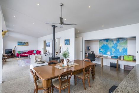 Photo of property in 238 Huia Street, Waikanae, 5391