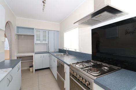 Photo of property in 139 Bucklands Beach Road, Bucklands Beach, Auckland, 2012