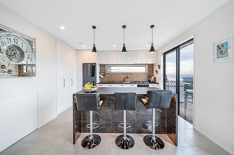 Photo of property in 14 Pennine Way, Huntsbury, Christchurch, 8022