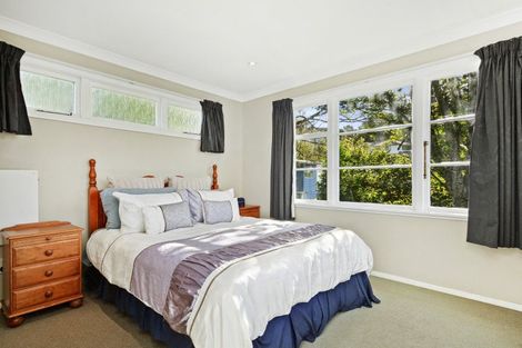 Photo of property in 247 Middleton Road, Glenside, Wellington, 6037