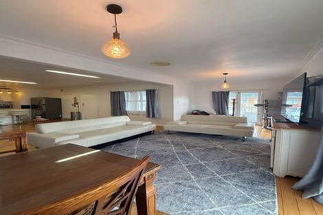 Photo of property in 12 Willis Road, Papakura, 2110