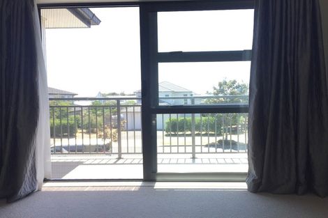 Photo of property in 32 Wawatai Drive, Karaka, Papakura, 2113