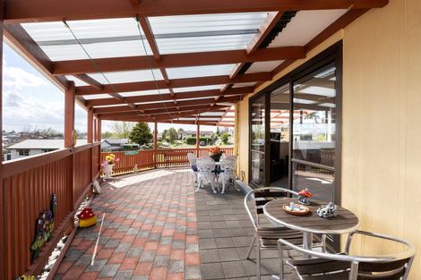 Photo of property in 8 Thode Place, Nawton, Hamilton, 3200