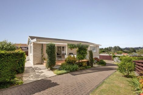 Photo of property in 36 Townhead Crescent, Bethlehem, Tauranga, 3110