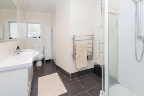 Photo of property in 1/25 Imogene Way, Half Moon Bay, Auckland, 2012