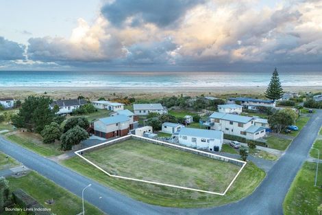 Photo of property in 10 Te Paerahi Road, Porangahau, 4293