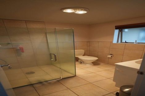 Photo of property in 21 Cleveland Heights, Kelvin Grove, Palmerston North, 4414