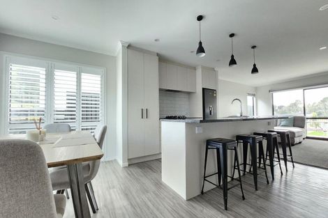 Photo of property in 24 Hokioi Drive, Kenepuru, Porirua, 5022