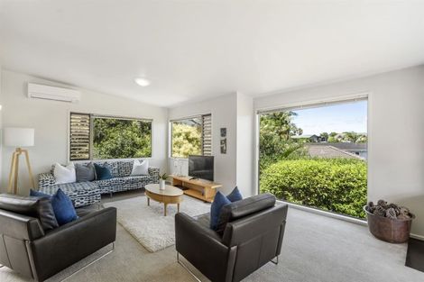 Photo of property in 2/25 Auld Street, Torbay, Auckland, 0630