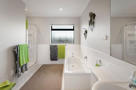 Photo of property in 18 Ralph Lane, Waihi Beach, 3611