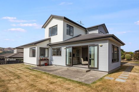 Photo of property in 84 Te Puia Drive, Aotea, Porirua, 5024