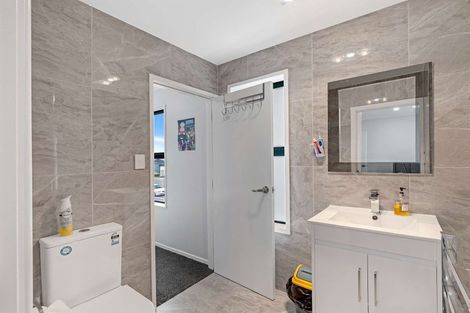 Photo of property in 16 Bliss Court, Takanini, 2110