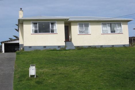 Photo of property in 6 Waitote Street, Castlecliff, Whanganui, 4501