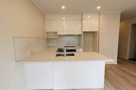 Photo of property in 82d Eversleigh Road, Belmont, Auckland, 0622