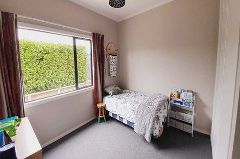 Photo of property in 15 Lake View Road, Waipukurau, 4200