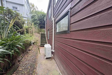 Photo of property in 10/85 Elizabeth Street, Mount Victoria, Wellington, 6011