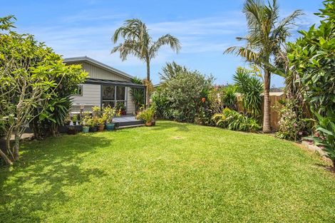 Photo of property in 16 Beazley Crescent, Tikipunga, Whangarei, 0112