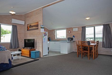Photo of property in 28 Welcome Bay Lane, Hairini, Tauranga, 3112