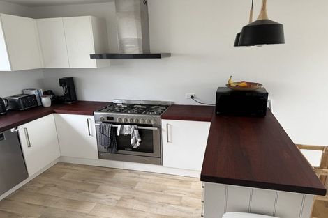 Photo of property in 3 Rydal Place, Southgate, Wellington, 6023