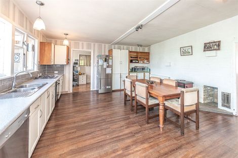 Photo of property in 61 Waireka Road, Papaiti, Whanganui, 4584