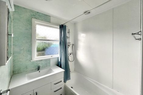 Photo of property in 73 Highbury Avenue, Highbury, Palmerston North, 4412