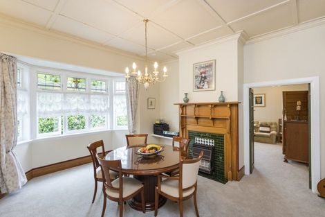 Photo of property in 17 Beresford Street, Takaro, Palmerston North, 4410