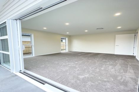 Photo of property in 12 Vintry Drive, Huapai, Kumeu, 0810