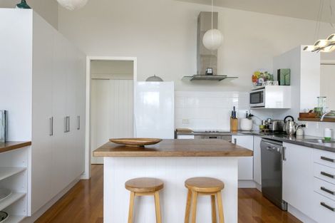 Photo of property in 35 Shepherd Road, Waipahihi, Taupo, 3330