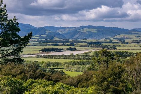 Photo of property in 2943a Western Lake Road, Western Lake, Featherston, 5773