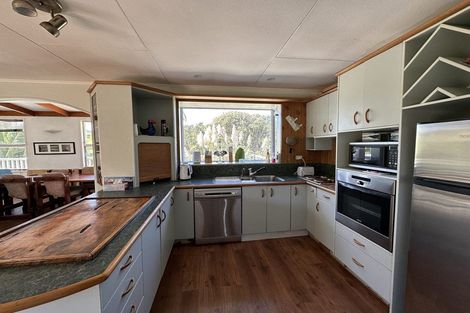 Photo of property in 5040 State Highway 3, Awakino, Mokau, 4376