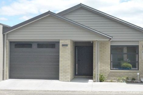Photo of property in 52 Scoria Close, Pyes Pa, Tauranga, 3112