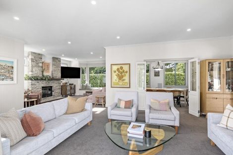 Photo of property in 379 Fergusson Drive, Heretaunga, Upper Hutt, 5018