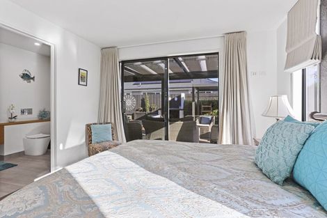 Photo of property in 12 Sloan Avenue, Rangiora, 7400
