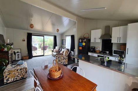 Photo of property in 90 Dimock Street, Titahi Bay, Porirua, 5022