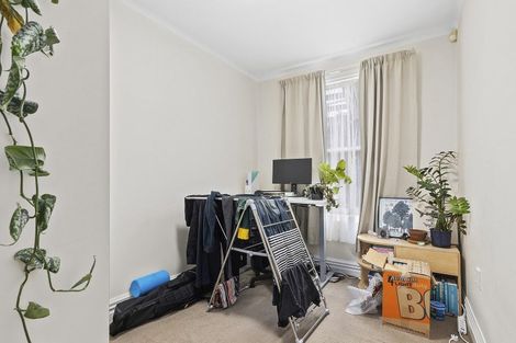 Photo of property in 2 Caprera Street, Melrose, Wellington, 6023