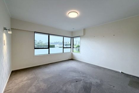 Photo of property in 2/14 Taharoto Road, Takapuna, Auckland, 0622