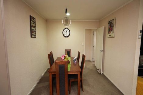 Photo of property in 21 Cleveland Heights, Kelvin Grove, Palmerston North, 4414
