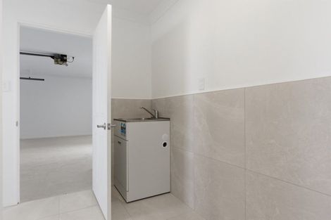 Photo of property in 10 Stableford Drive, Pyes Pa, Tauranga, 3112