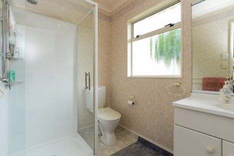 Photo of property in 9 Claridge Place, Taradale, Napier, 4112