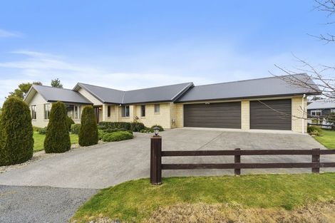 Photo of property in 12 Cherry Lane, Martinborough, 5711