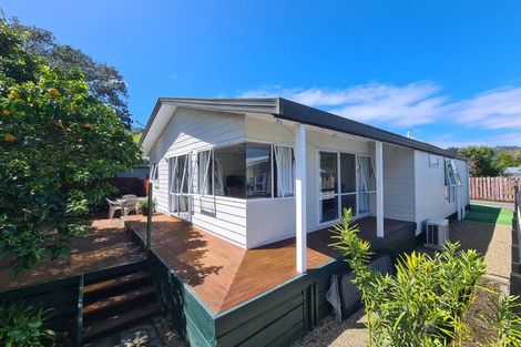 Photo of property in 1691 Rings Road, Coromandel, 3506