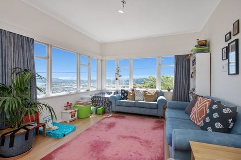 Photo of property in 14 View Road, Houghton Bay, Wellington, 6023