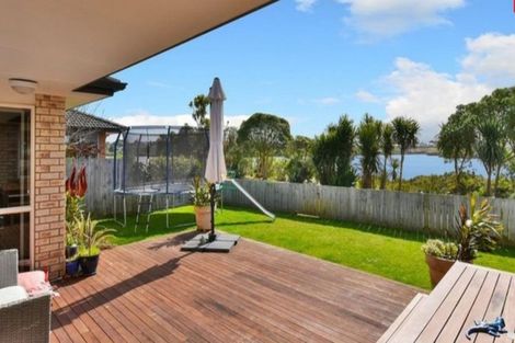 Photo of property in 9 Brechin Place, Wattle Downs, Auckland, 2103