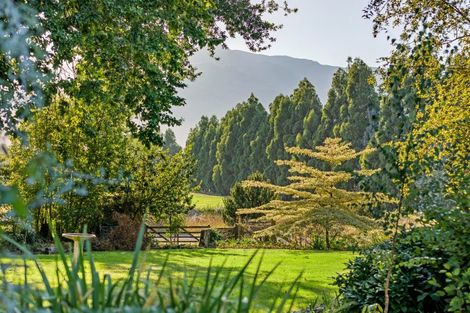 Photo of property in 1025 Lake Hawea-albert, Albert Town, Wanaka, 9382