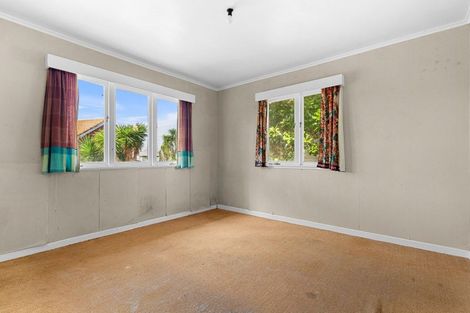 Photo of property in 16 Ruawai Wharf Road, Ruawai, 0530