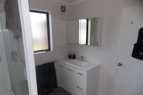 Photo of property in 2077 Tangimoana Road, Tangimoana, Palmerston North, 4473